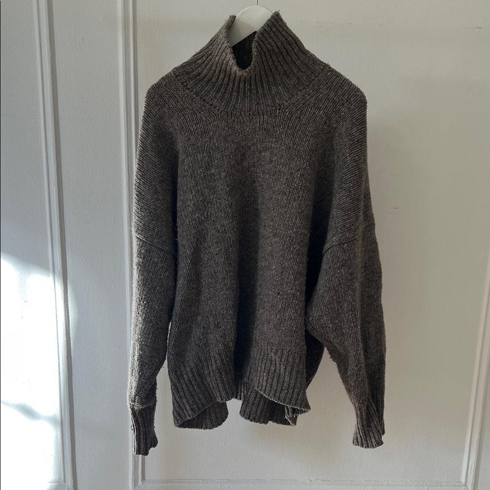 Babaa no17 Dark Mist Turtleneck Sweater